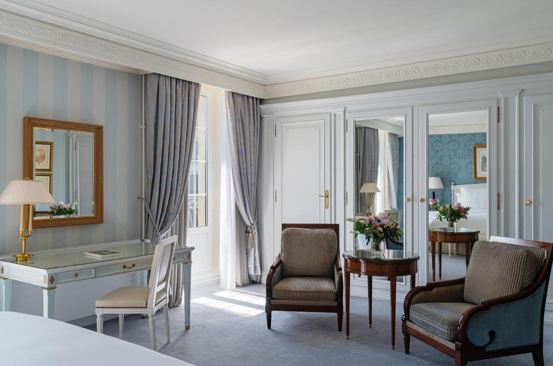 Four Seasons Hotel Des Bergues Женева Номер фото